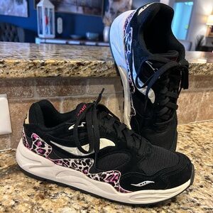 Saucony Grid Shadow 2